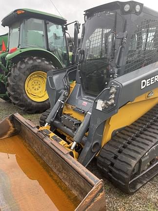 Image of John Deere 331G equipment image 2