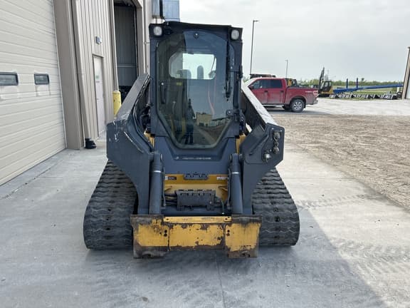 Image of John Deere 331G equipment image 3