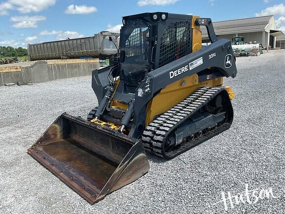 Image of John Deere 331G equipment image 1