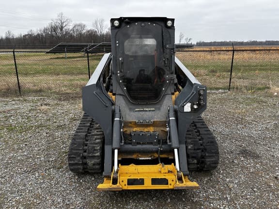 Image of John Deere 331G Primary image