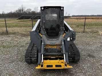 Main image John Deere 331G