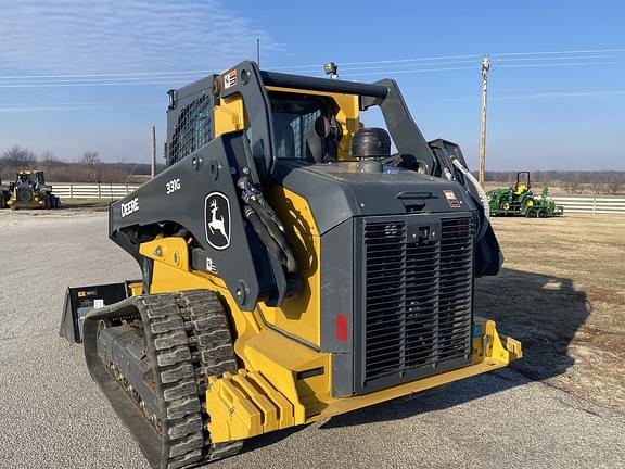 Image of John Deere 331G equipment image 3