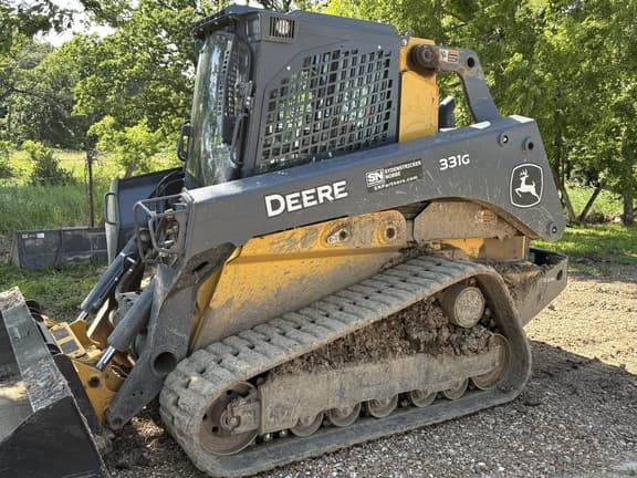 Image of John Deere 331G equipment image 4
