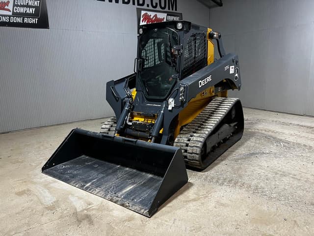 Image of John Deere 331G equipment image 1