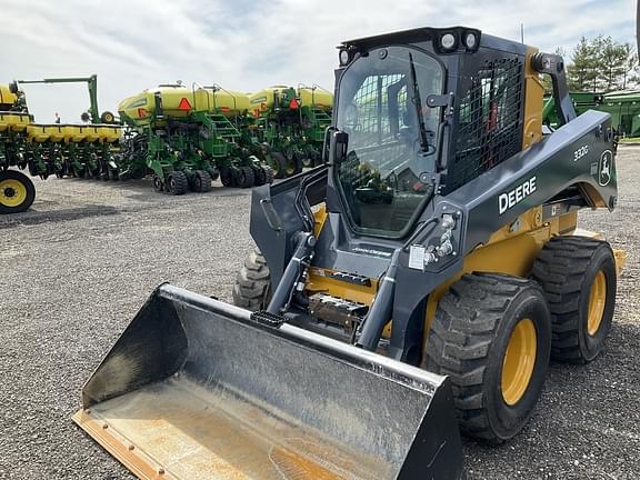 Image of John Deere 332G equipment image 1