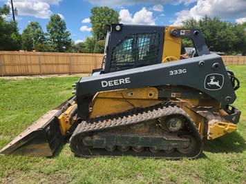Main image John Deere 333G