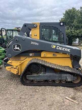 Main image John Deere 333G