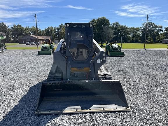 Image of John Deere 333G equipment image 1