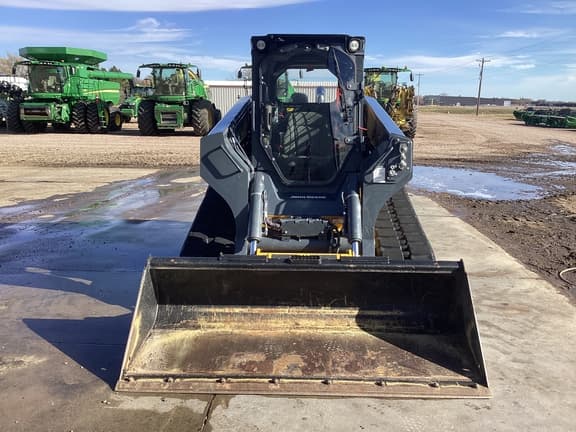 Image of John Deere 333G equipment image 1