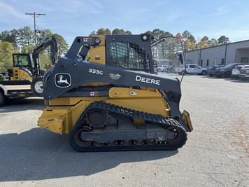 Main image John Deere 333G