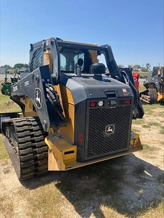 Image of John Deere 333G equipment image 4