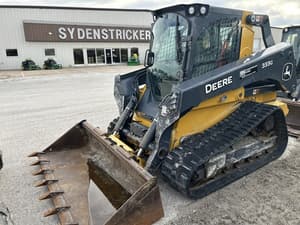 2022 John Deere 333G Image