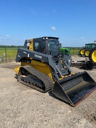 Image of John Deere 333G equipment image 1