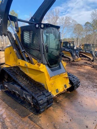 Image of John Deere 333G Primary image