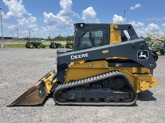 Main image John Deere 333G