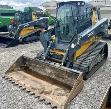 Main image John Deere 333G