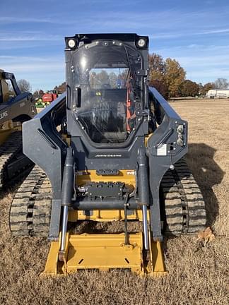 Image of John Deere 333G Primary image