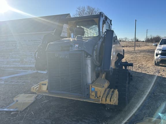 Image of John Deere 333G equipment image 4