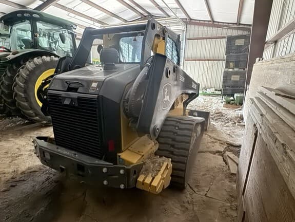 Image of John Deere 333G equipment image 2