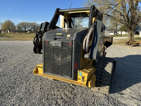 Image of John Deere 333G equipment image 4