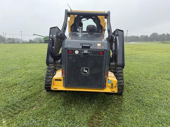 Image of John Deere 333G equipment image 2