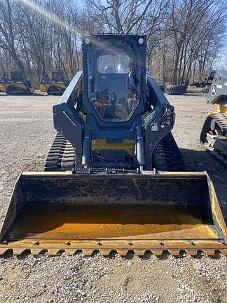 Image of John Deere 333G equipment image 4