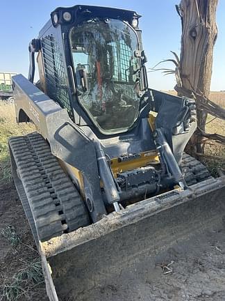 Image of John Deere 333G equipment image 2