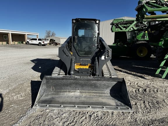 Image of John Deere 333G equipment image 1