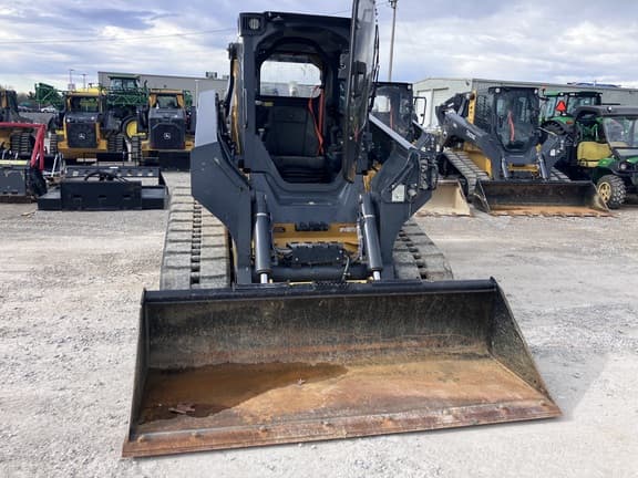 Image of John Deere 333G equipment image 4