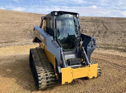 Image of John Deere 333G equipment image 4