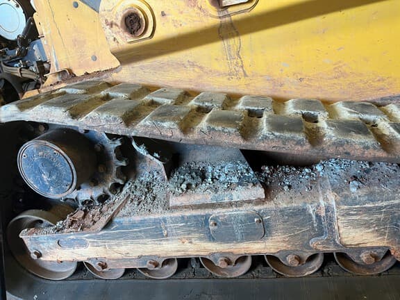 Image of John Deere 333G equipment image 2