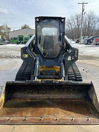 Image of John Deere 333G equipment image 1