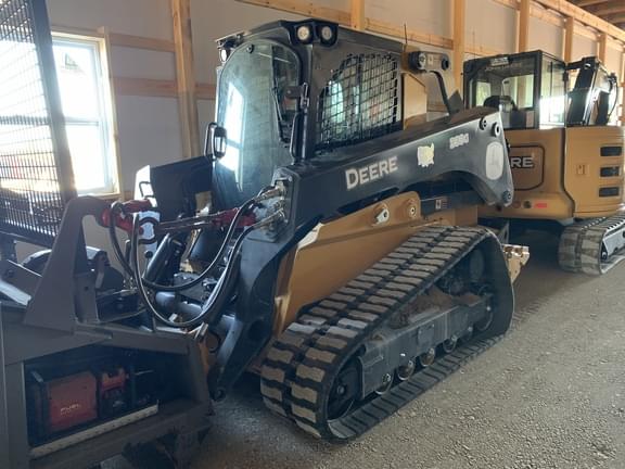 Image of John Deere 333G equipment image 3