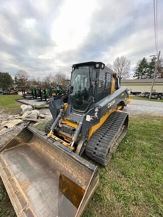 Image of John Deere 333G equipment image 2