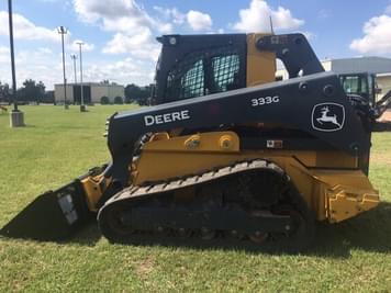 Main image John Deere 333G
