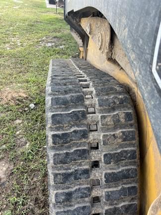 Image of John Deere 333G equipment image 3