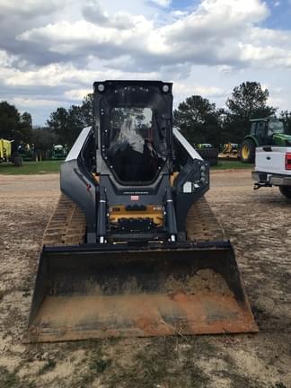 Image of John Deere 333G equipment image 2