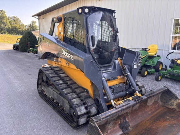 2022 John Deere 333G Equipment Image0