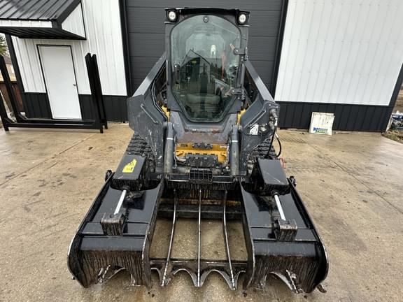 Image of John Deere 333G equipment image 2