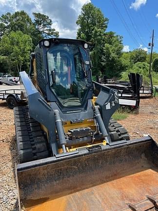 Image of John Deere 333G equipment image 1