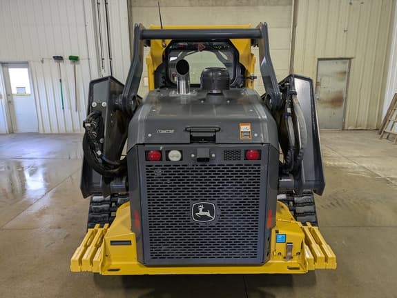 Image of John Deere 333G equipment image 4