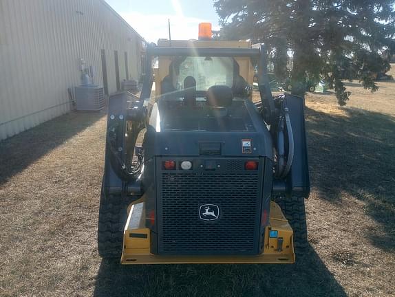 Image of John Deere 333G equipment image 3