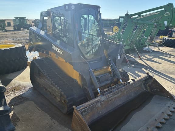 Image of John Deere 333G equipment image 2