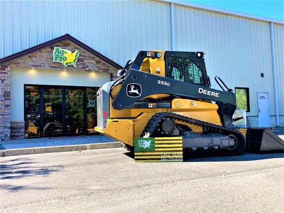 Main image John Deere 333G