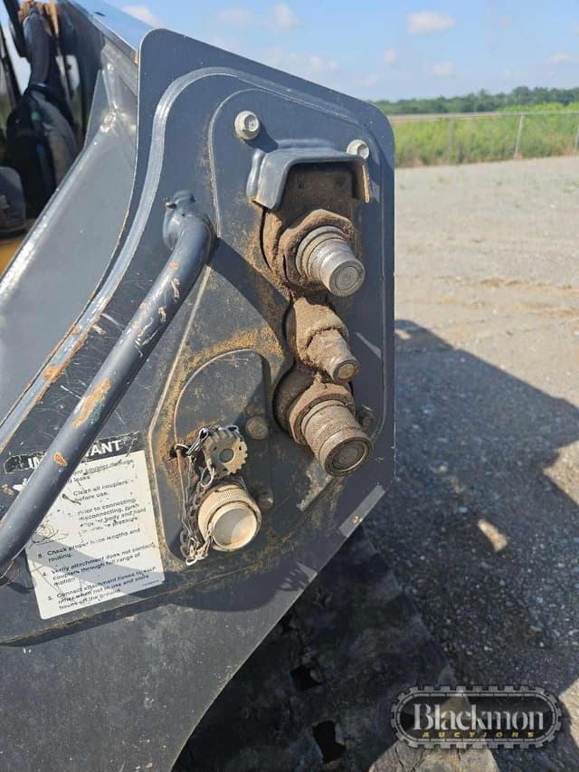 Image of John Deere 333G equipment image 3