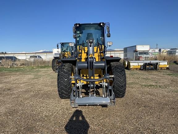 Image of John Deere 344L equipment image 1