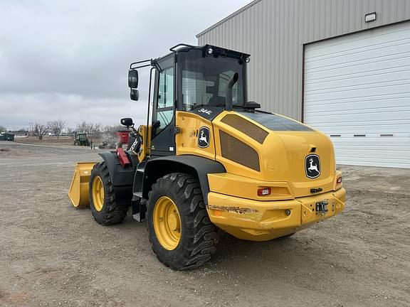 Image of John Deere 344L equipment image 2