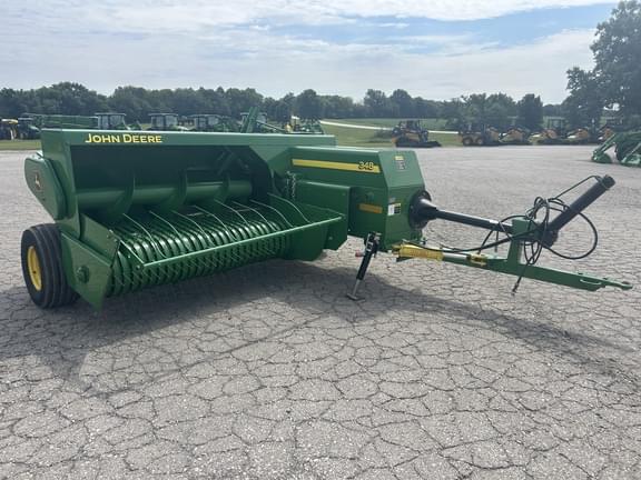 Image of John Deere 348 equipment image 3