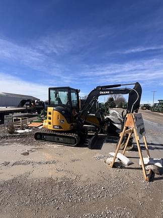 Image of John Deere 35G equipment image 2