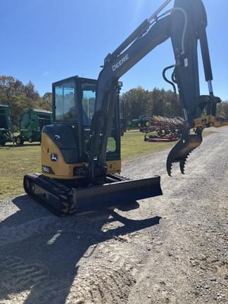 Image of John Deere 35G equipment image 3